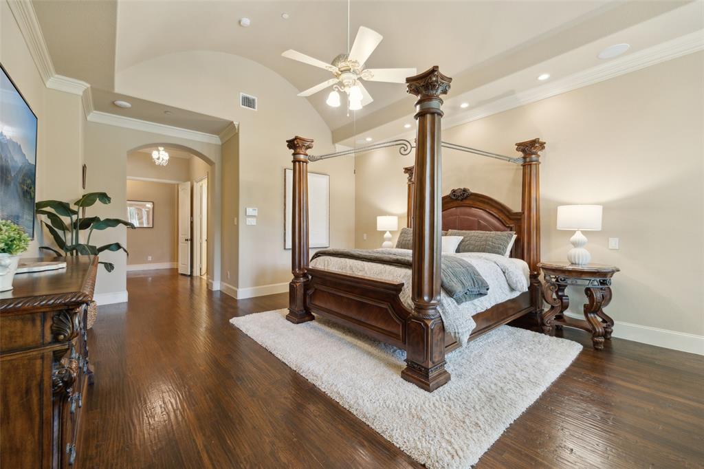 Waters Edge At Hogans Glen Ph - Residential