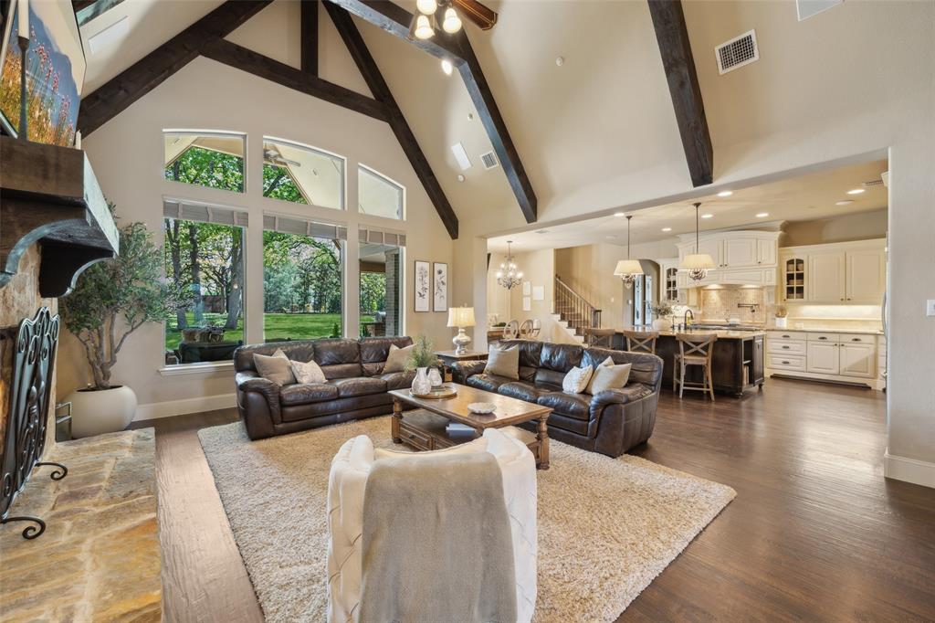 Waters Edge At Hogans Glen Ph - Residential