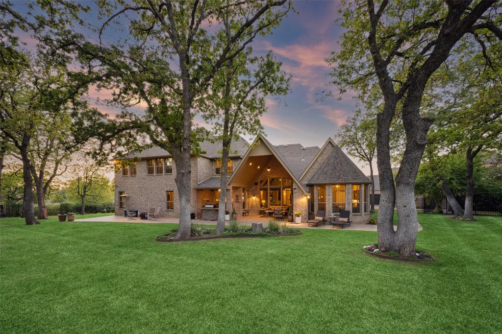 Waters Edge At Hogans Glen Ph - Residential