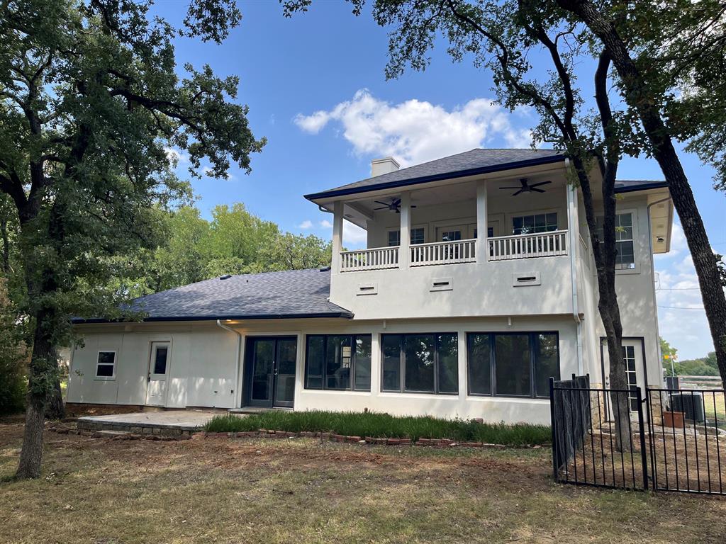 1621 Holly Place
