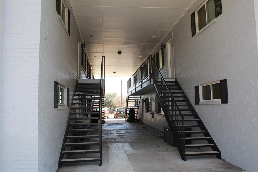 428 N Dallas Avenue