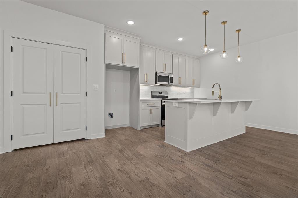 Hide A Way Lake - Residential