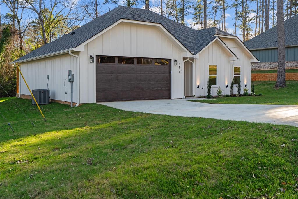 Hide A Way Lake - Residential