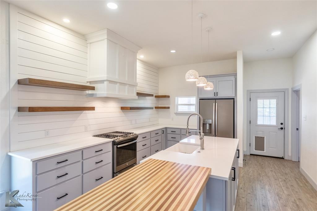 Creekside - Residential