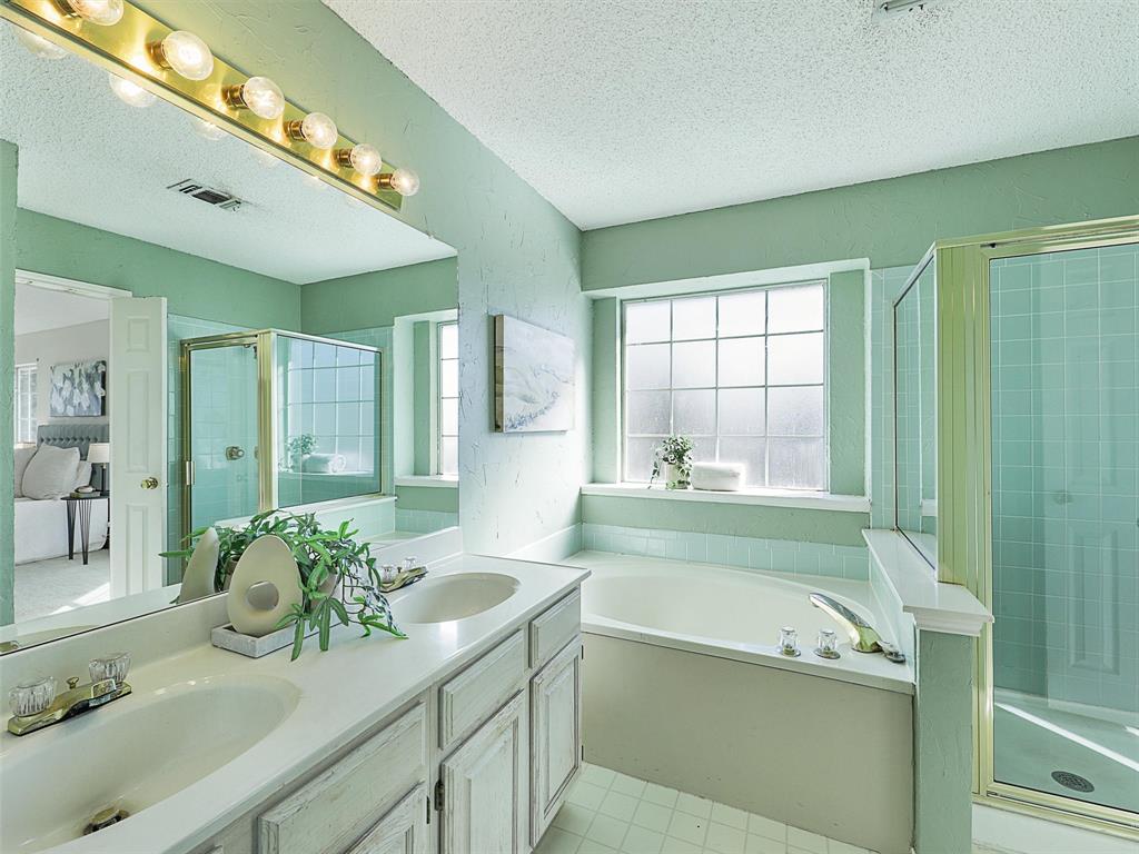 The Woods At Lake Forest - Residential