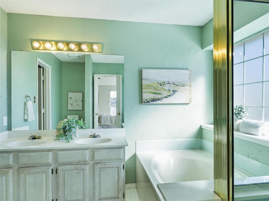 The Woods At Lake Forest - Residential