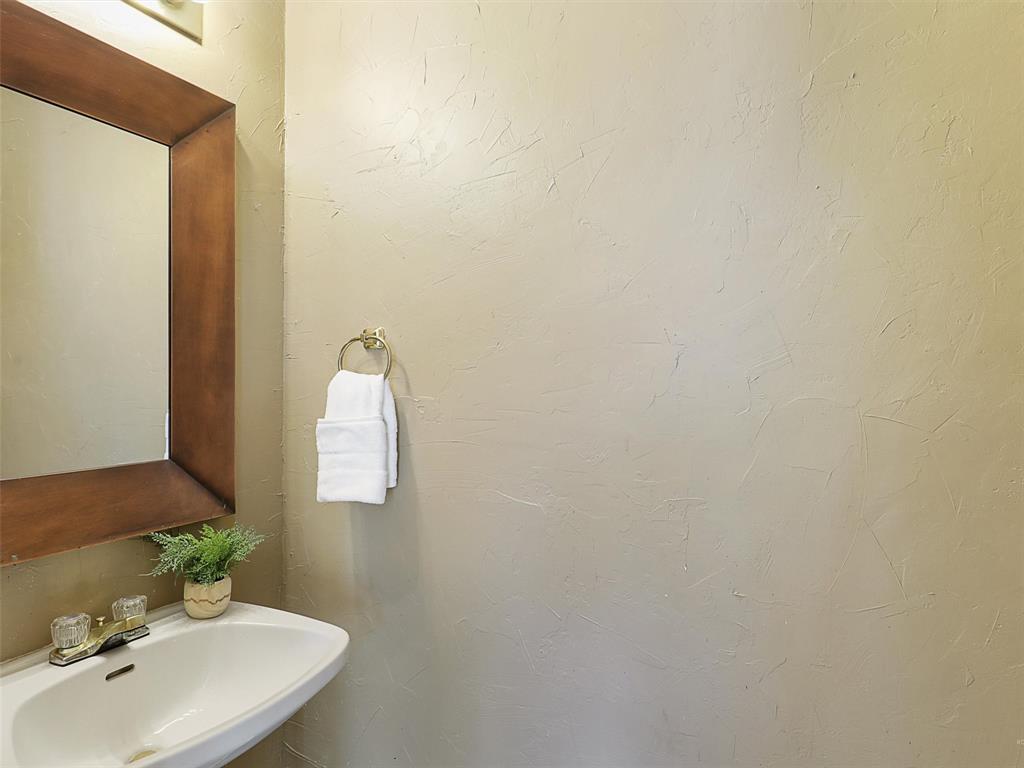 The Woods At Lake Forest - Residential