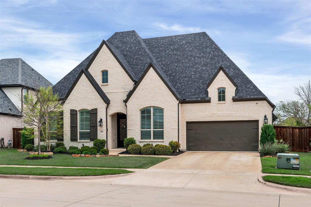 8516 Autumn Lake Trail