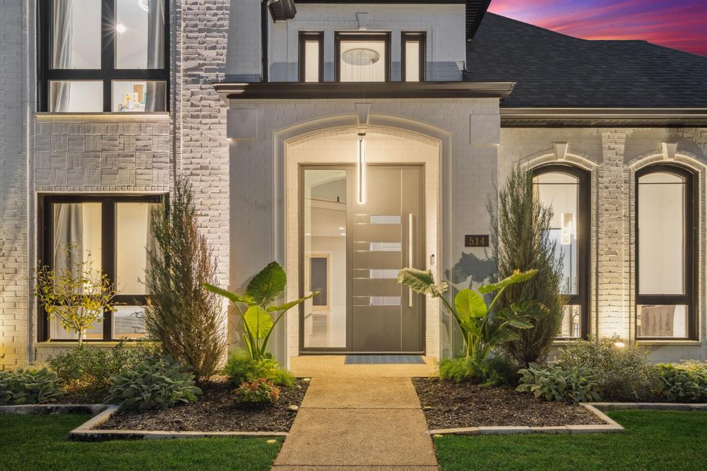 514 TIMBER LAKE Drive