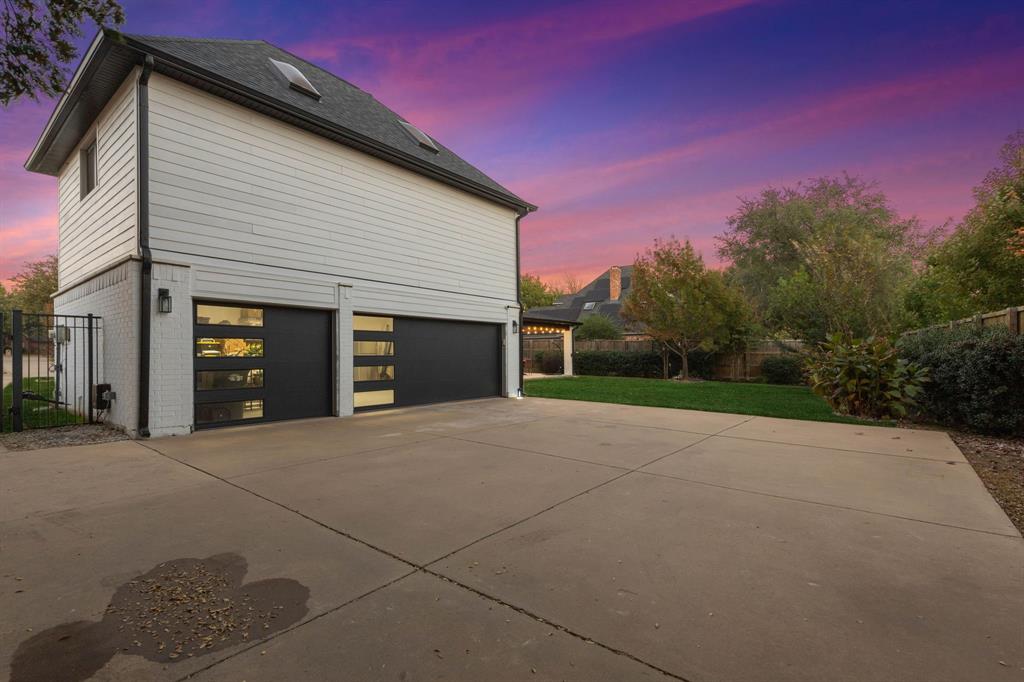 514 TIMBER LAKE Drive