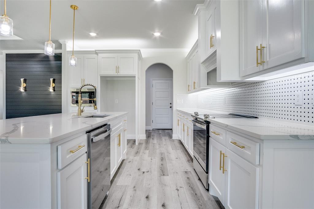 Pyramid Acres - Residential