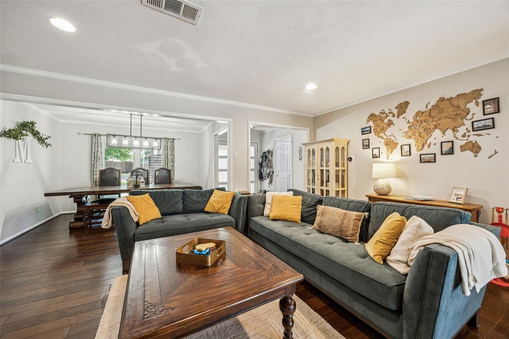 2924 Whitemarsh Circle