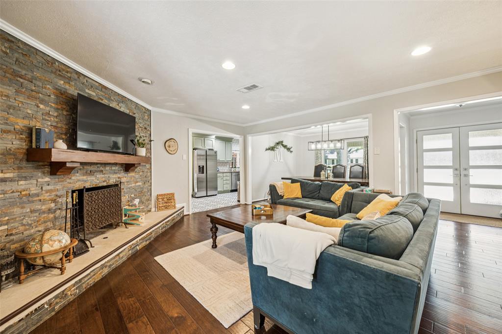 2924 Whitemarsh Circle