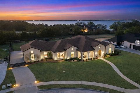 Photo of 117 Ambrosia Lane, Heath, TX 75032 (MLS # 21193005)