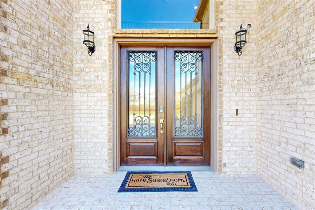 422 Crestview Drive