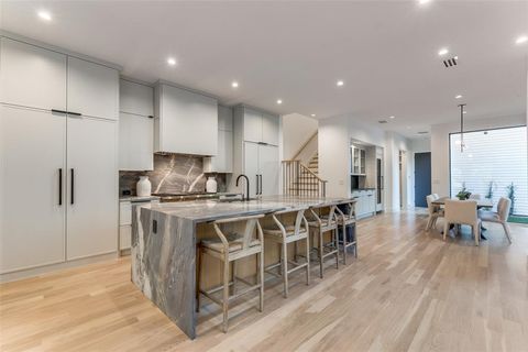 4214 Hawthorne Avenue Dallas TX 75219