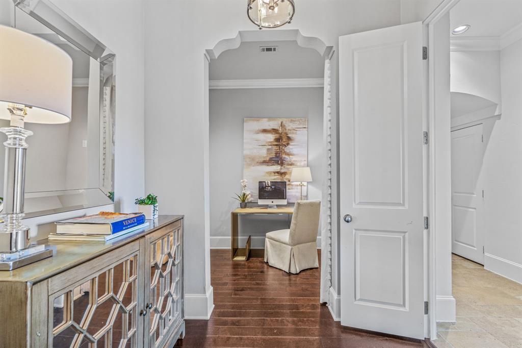 Montserrat - Residential