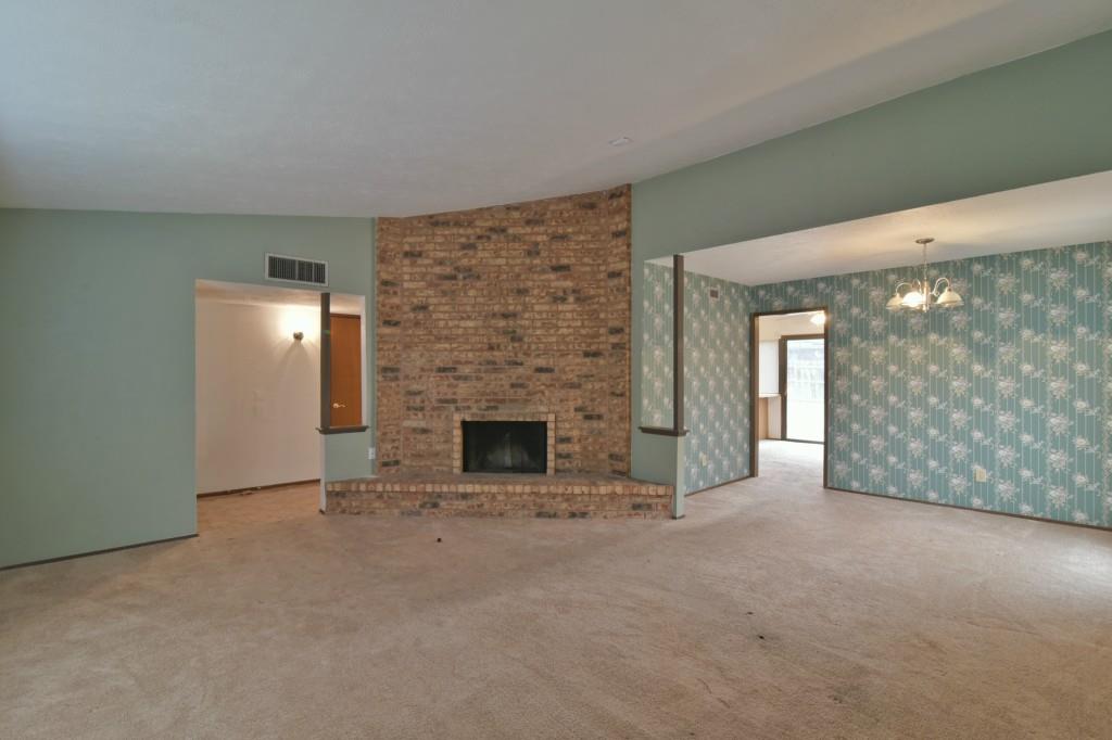 809 Levelland Drive