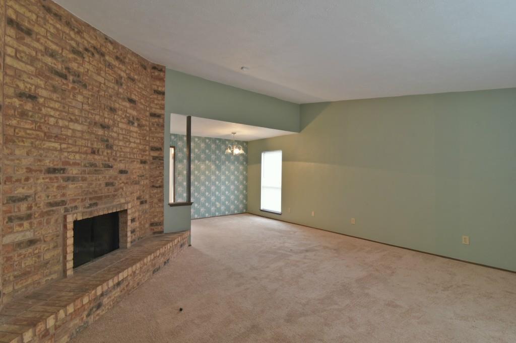 809 Levelland Drive