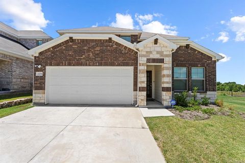 2275 Cliff Springs Drive Forney TX 75126