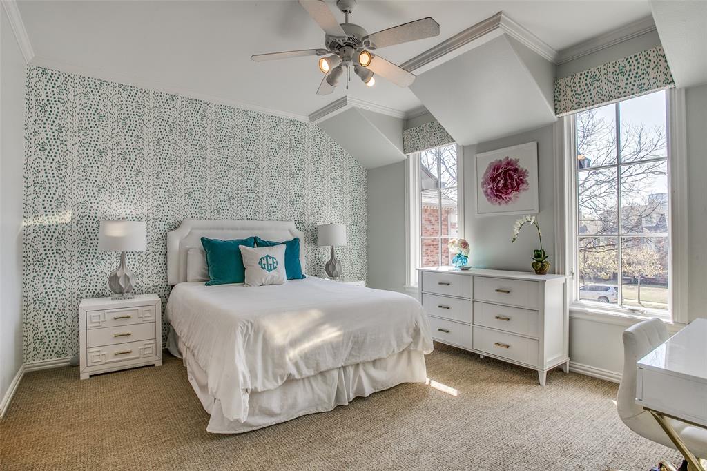 V W Greenwades - Residential