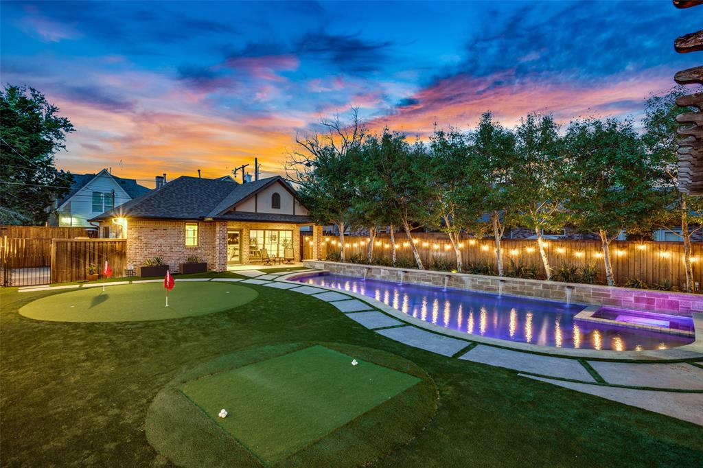 V W Greenwades - Residential