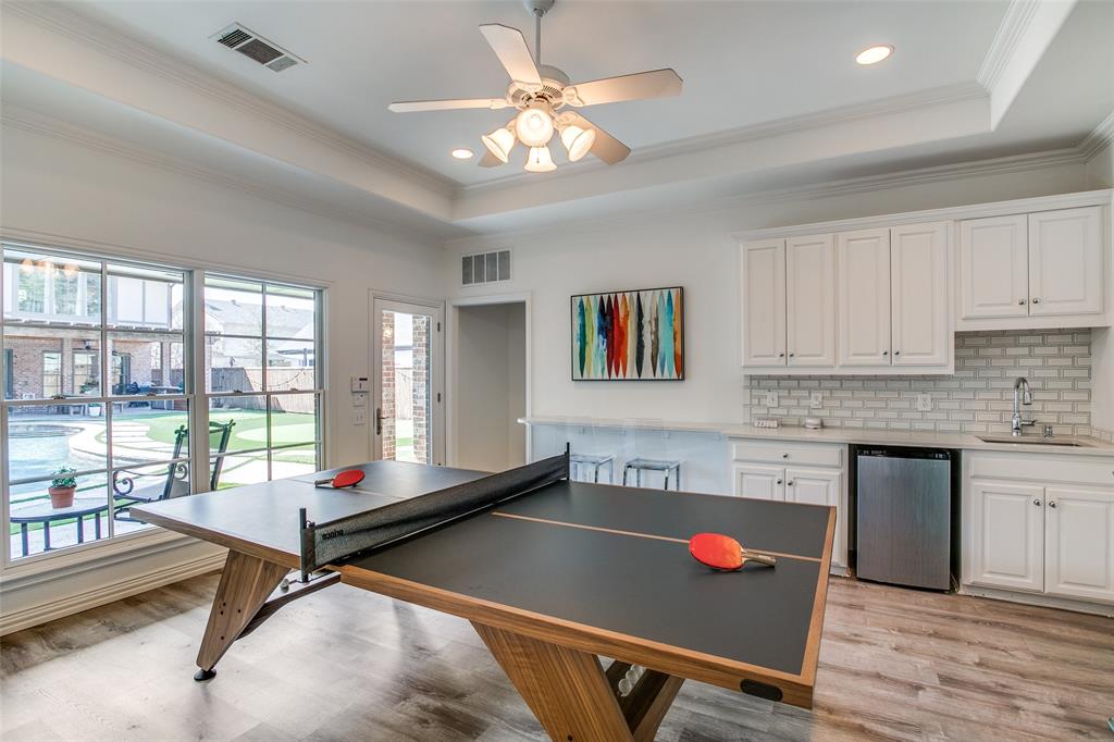 V W Greenwades - Residential