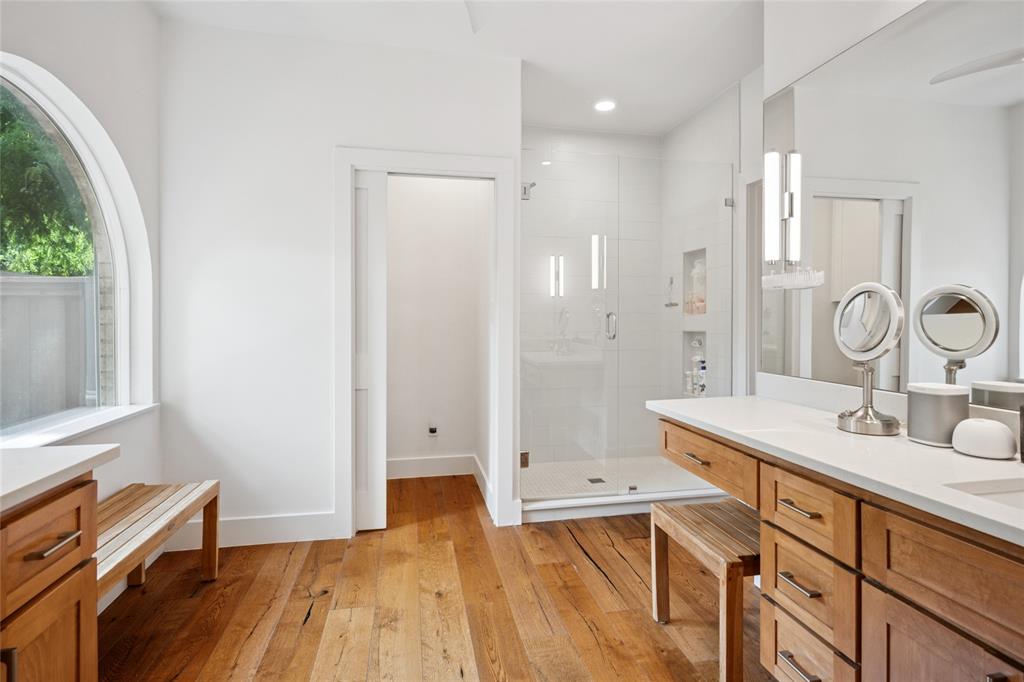 Flower Mound, Texas 75022, United States, 4 Bedrooms Bedrooms, ,4 BathroomsBathrooms,Residential,Pending,198532