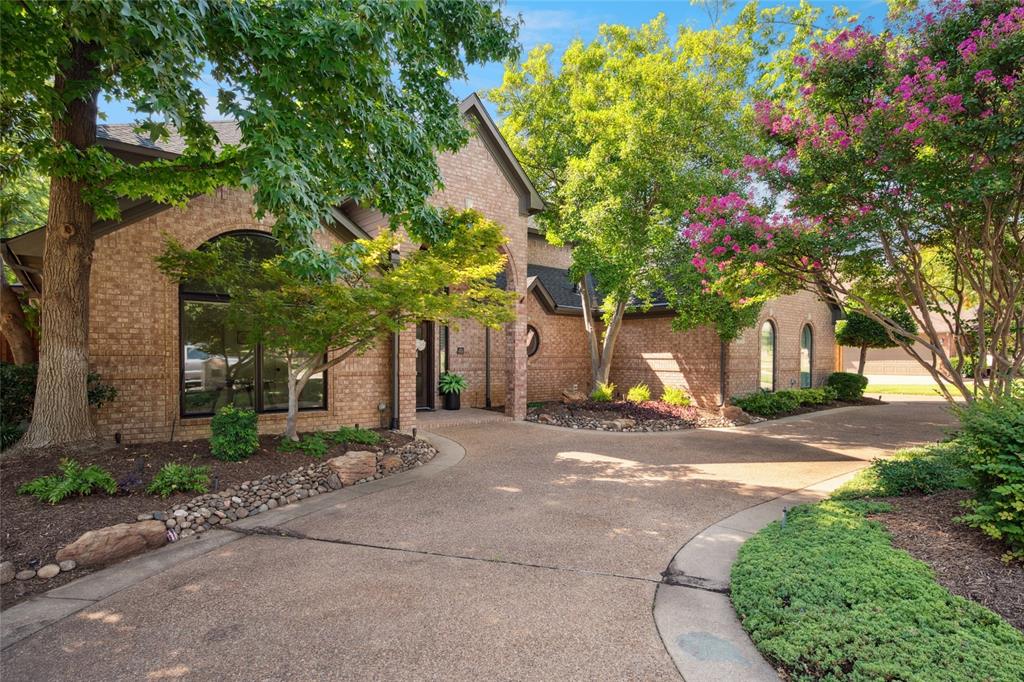 Flower Mound, Texas 75022, United States, 4 Bedrooms Bedrooms, ,4 BathroomsBathrooms,Residential,Pending,198532