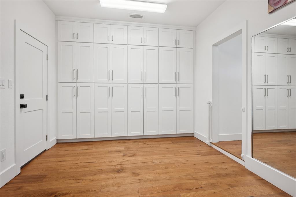 Flower Mound, Texas 75022, United States, 4 Bedrooms Bedrooms, ,4 BathroomsBathrooms,Residential,Pending,198532