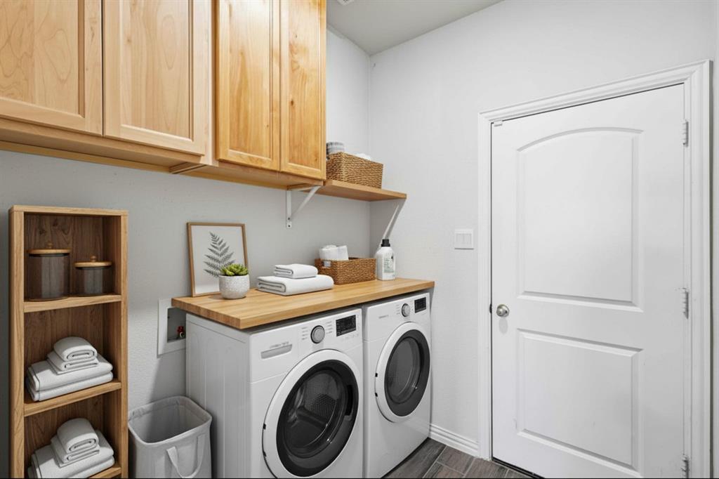 Red Eagle Place - Residential