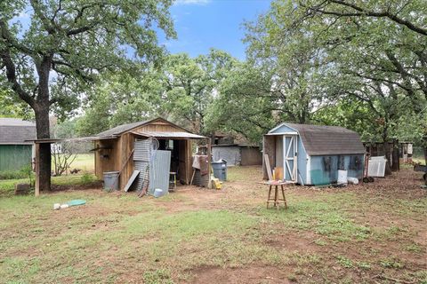 A home in Joshua