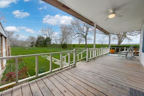 Tiny photo for 115 County Road 3100, Clarksville, TX 75426 (MLS # 21201295)