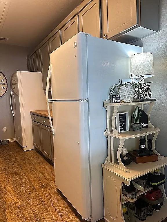 James Douthit Surv Abs #198 - Residential