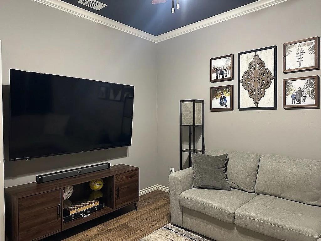 James Douthit Surv Abs #198 - Residential