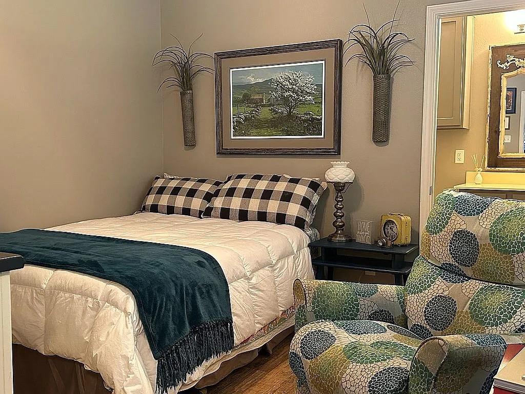 James Douthit Surv Abs #198 - Residential