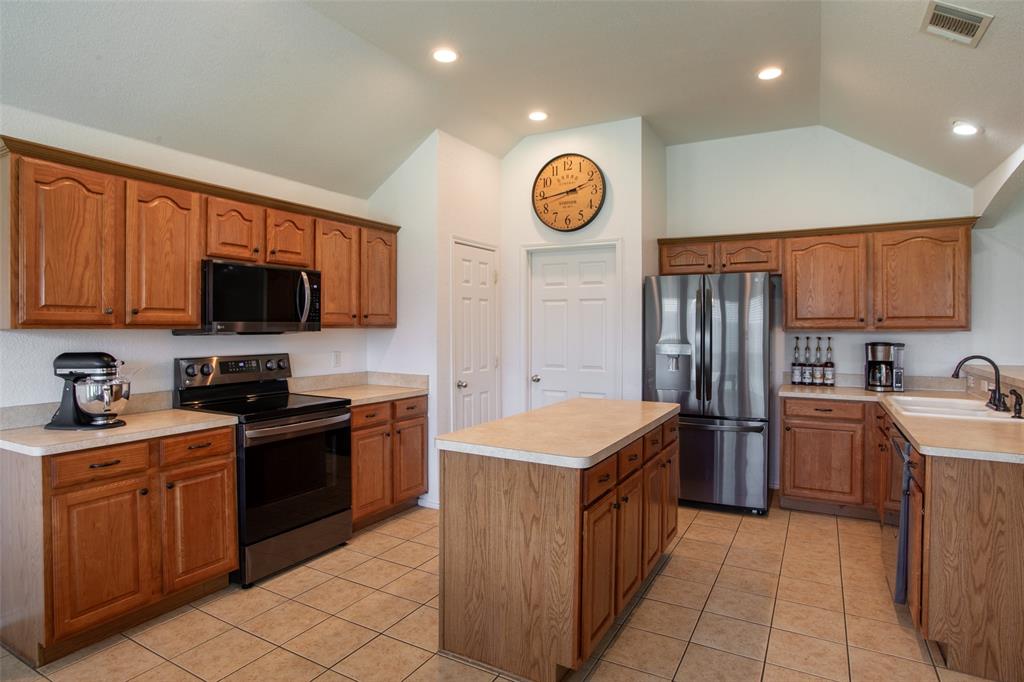 Mistletoe Hill Ph III - Residential