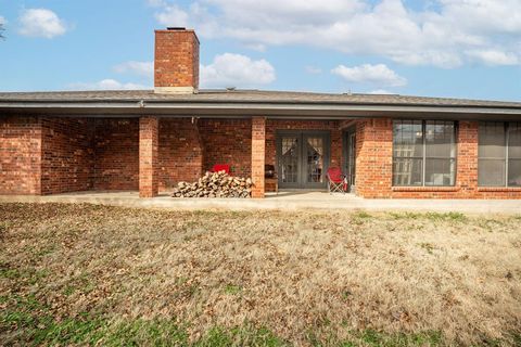 A home in Stephenville