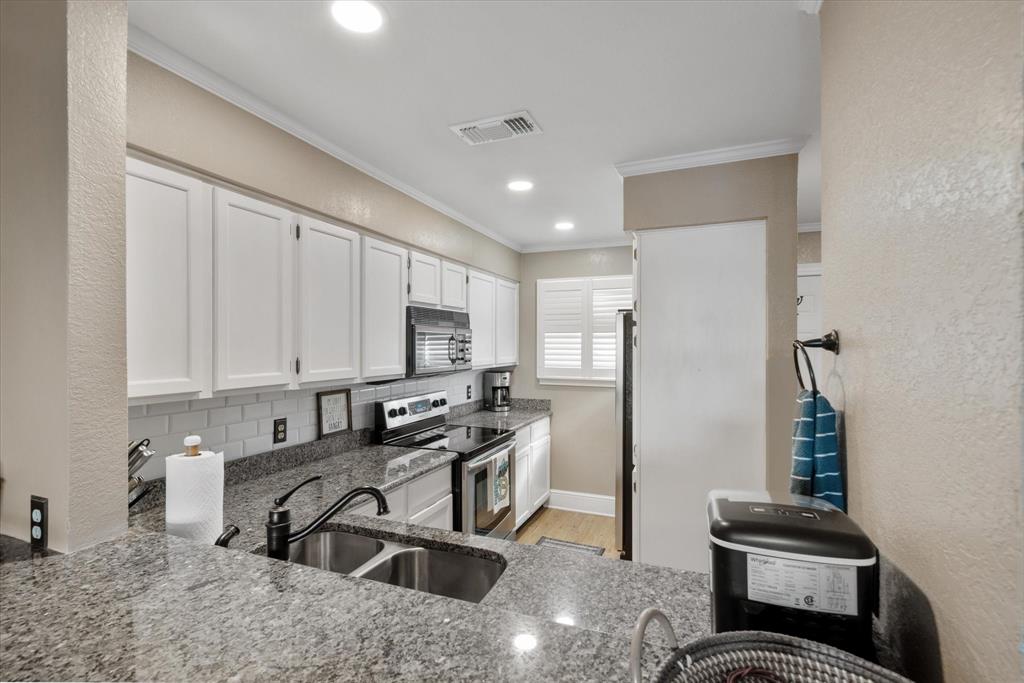 Sportsmans World - Residential