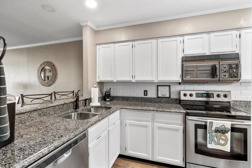 Sportsmans World - Residential