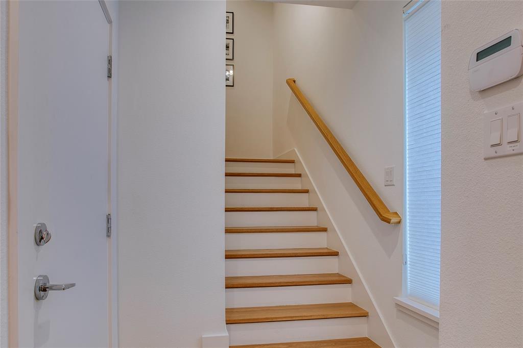 4223 Holland Avenue 102