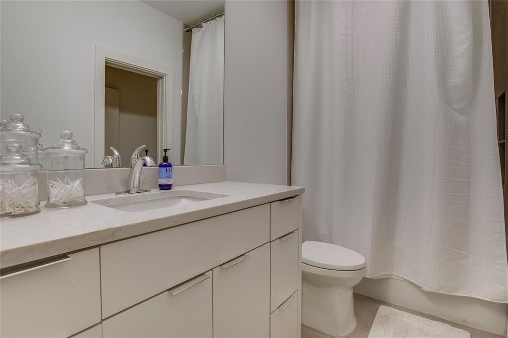 4223 Holland Avenue 102