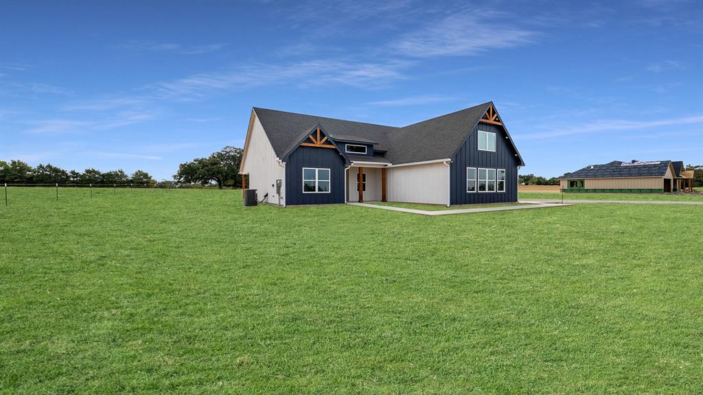 LE Estates - Residential