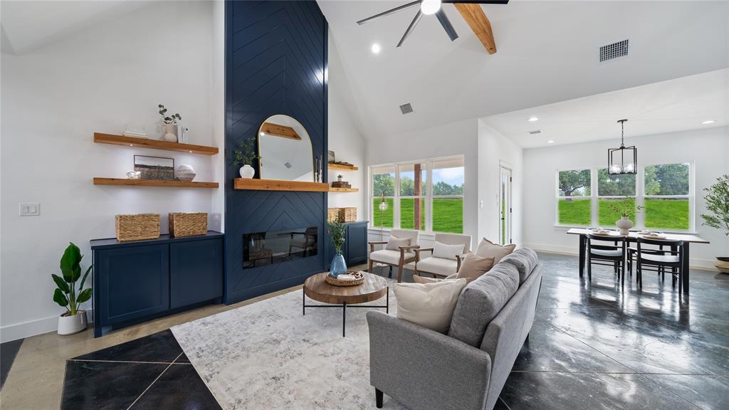 LE Estates - Residential