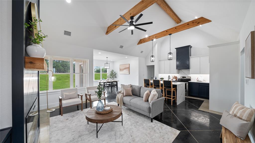 LE Estates - Residential