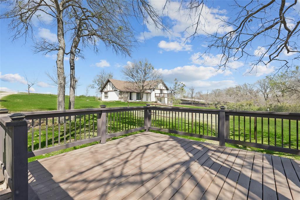 1424 Country Club Road