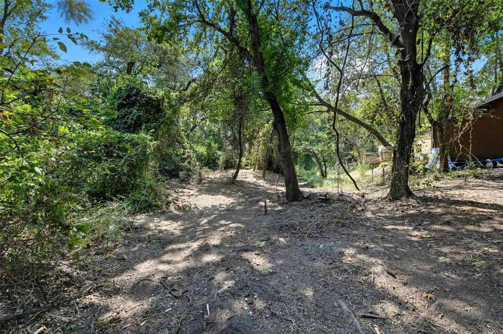 Vine Street Add - Land