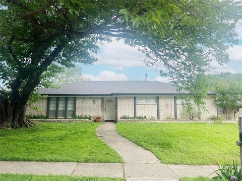 2401 Grandview Drive Plano TX 75075