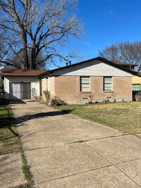 4293 Leland College Drive Dallas TX 75241