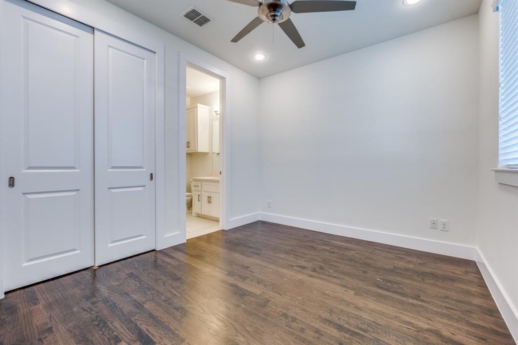 Flora Street Twnhms #1 Cb 2594 - Residential Lease